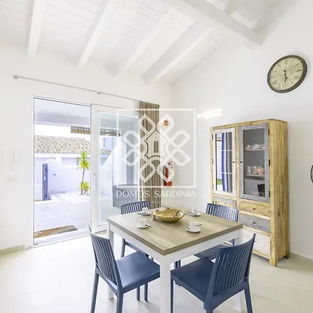 Apartment Blue Sail-